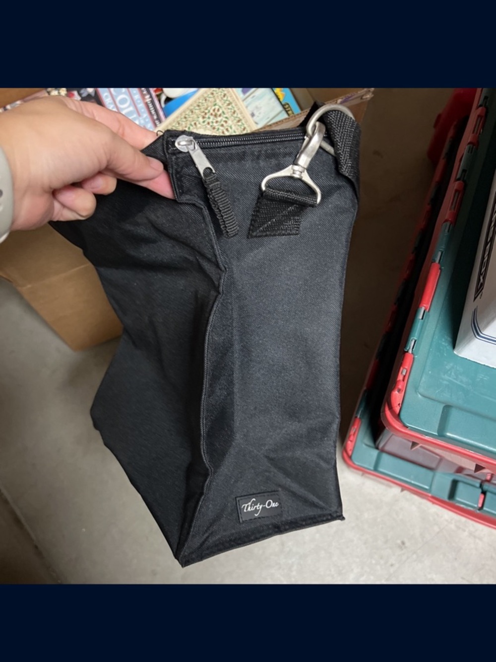 thirty-one Black Hanging Organizer Pouch